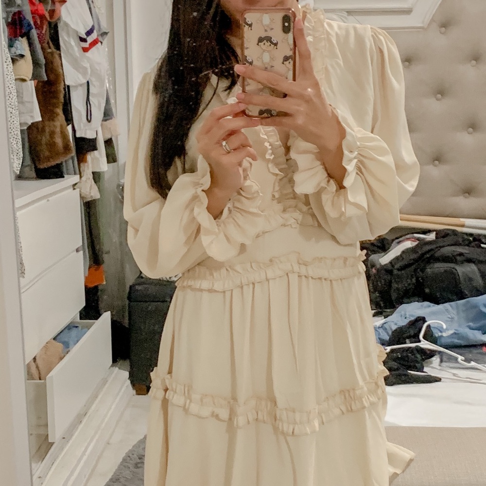 Cream Ruffled Long-Sleeve Maxi Dress